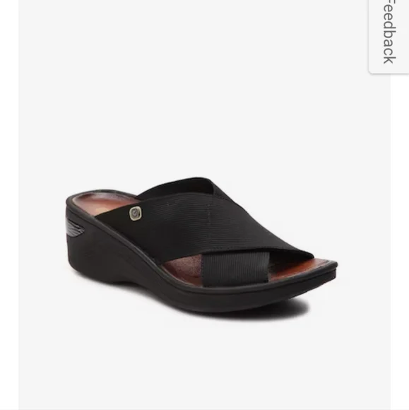 BZees: Desire Wedge Sandal - Picture 7 of 8